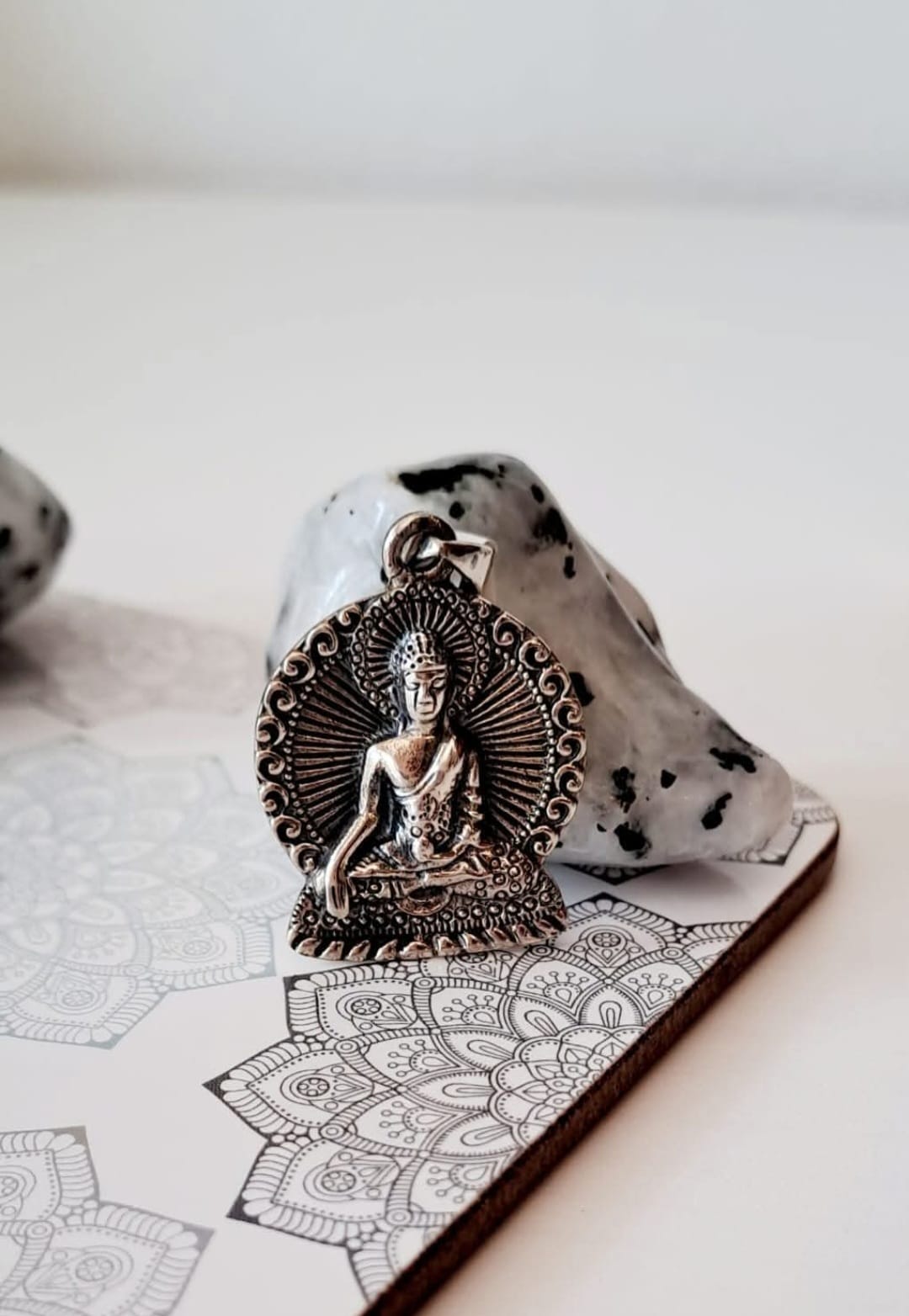 Ciondolo Medaglione Buddha