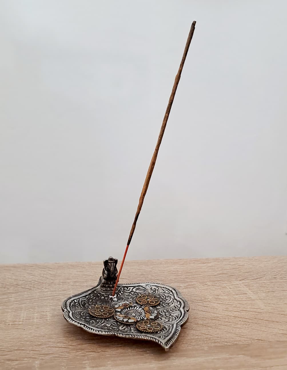 Brucia Incenso Foglia