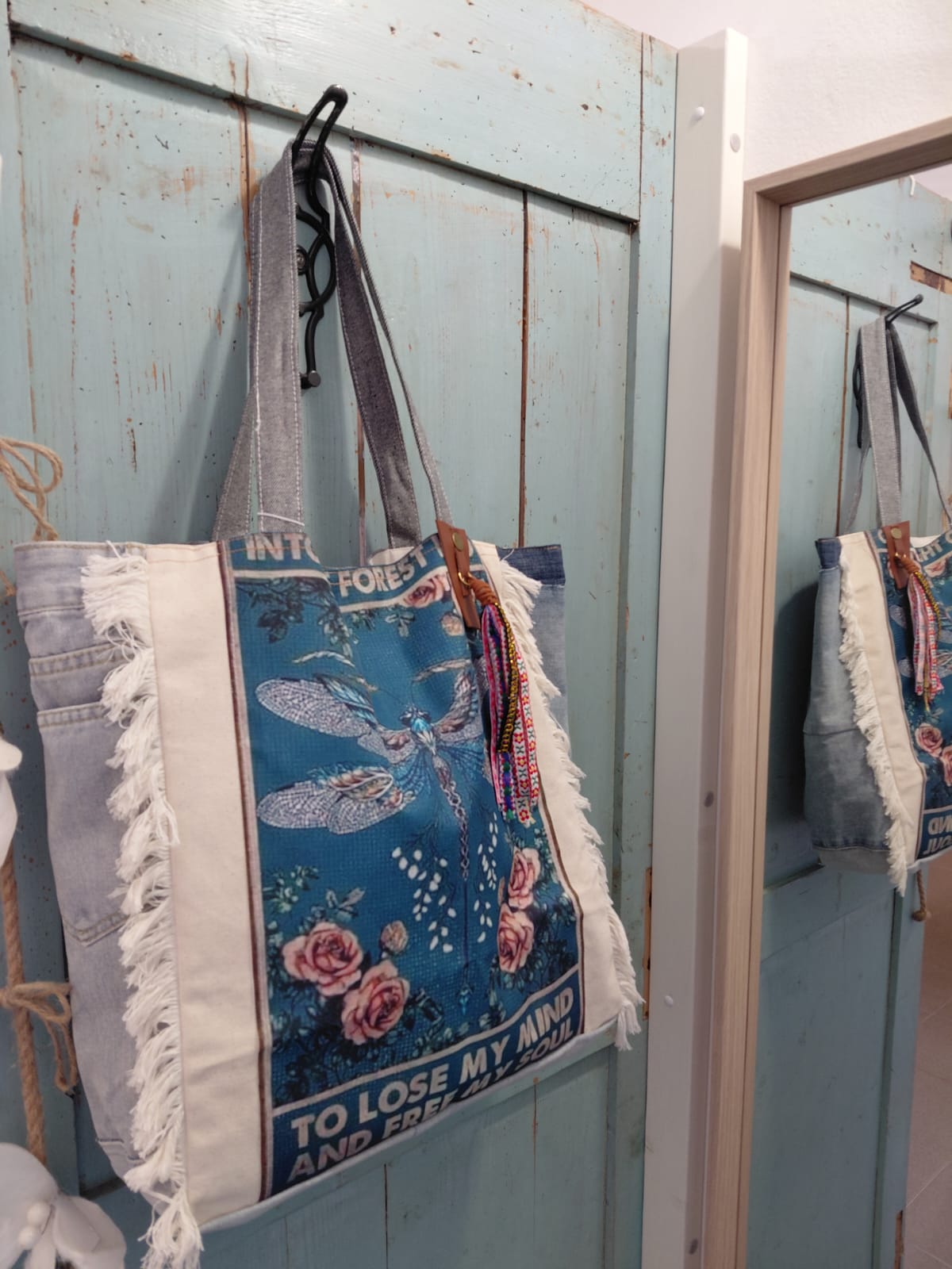 Shopper - Mare Dragonfly